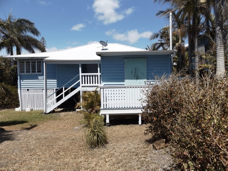 69 Matthew Flinders Drive, Cooee Bay QLD 4703