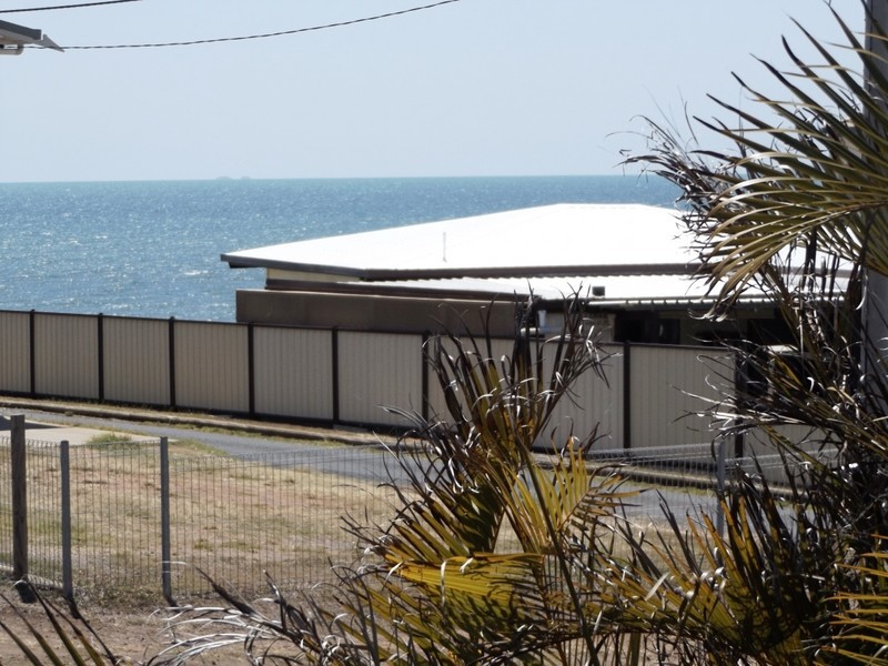 69 Matthew Flinders Drive, Cooee Bay QLD 4703