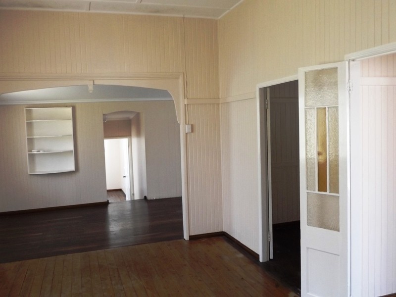 69 Matthew Flinders Drive, Cooee Bay QLD 4703