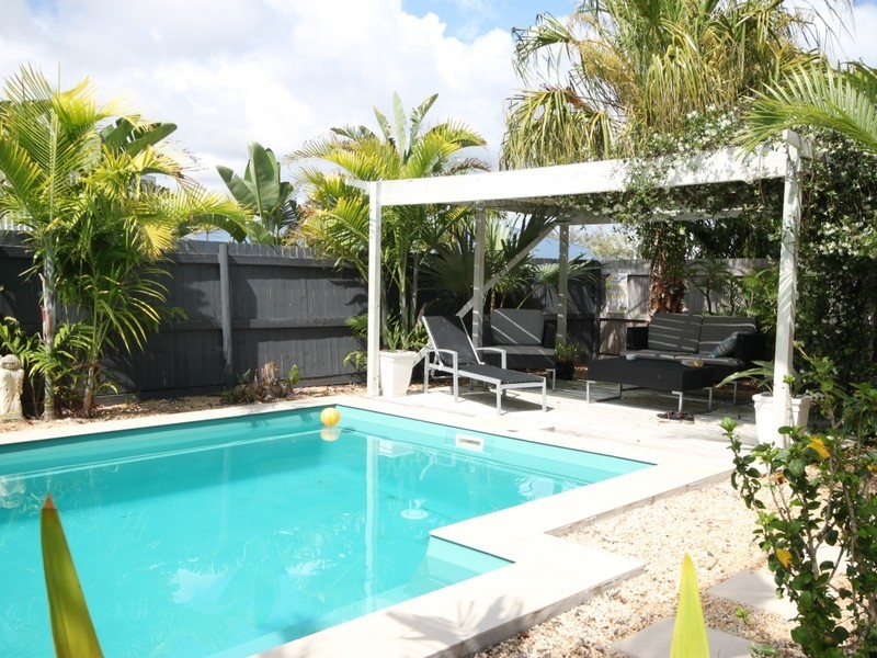 7 Saltwater Court, Mulambin QLD 4703