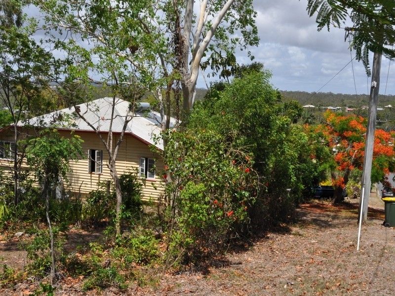 4 Ross Street, Yeppoon QLD 4703