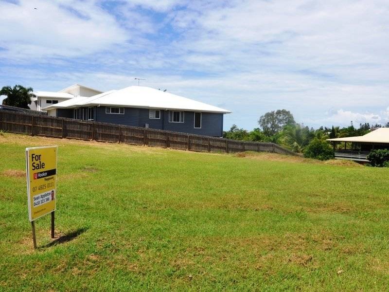 27 Samoa Street, Pacific Heights QLD 4703