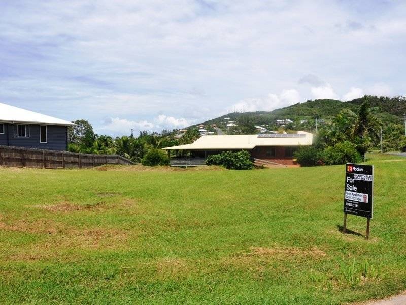 27 Samoa Street, Pacific Heights QLD 4703