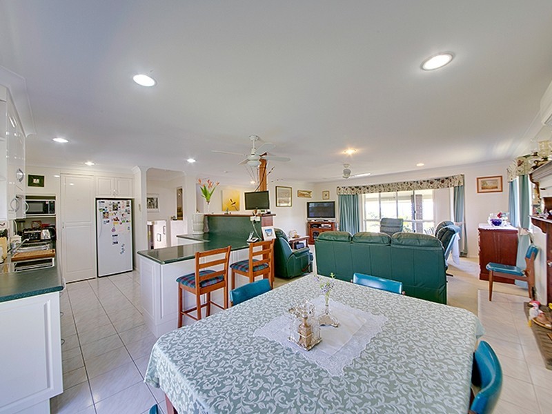 24 Stevenson Street, Barlows Hill QLD 4703