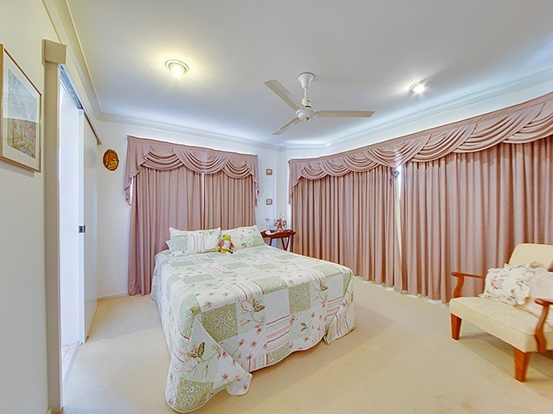 24 Stevenson Street, Barlows Hill QLD 4703