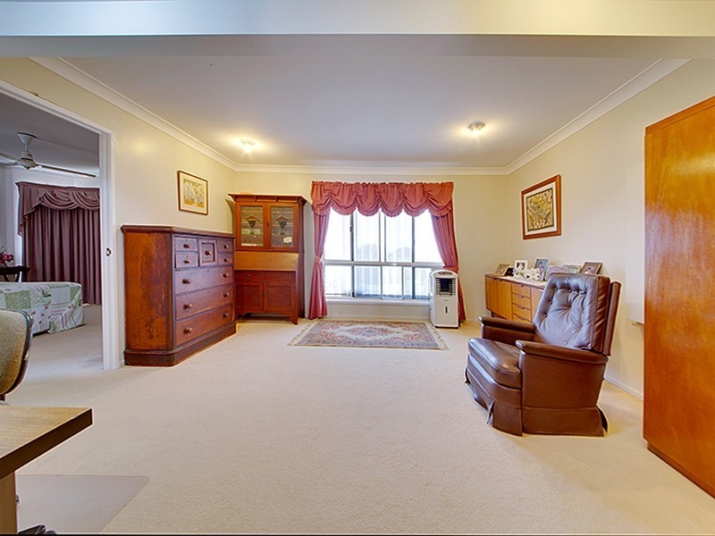 24 Stevenson Street, Barlows Hill QLD 4703