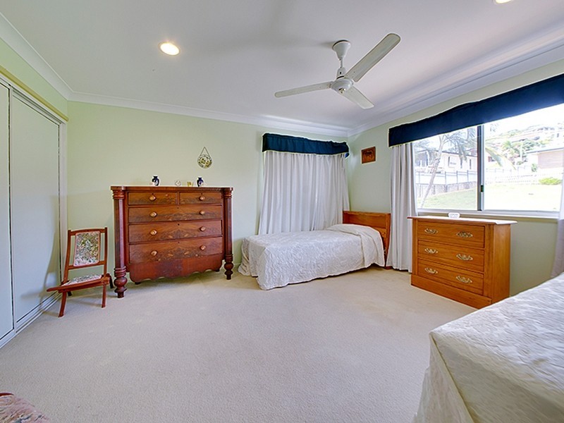 24 Stevenson Street, Barlows Hill QLD 4703