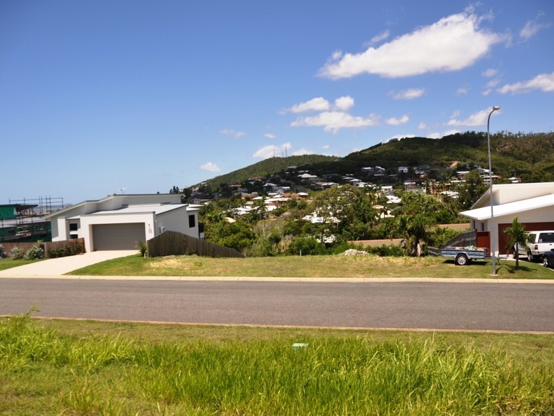 21 Samoa, Barlows Hill QLD 4703