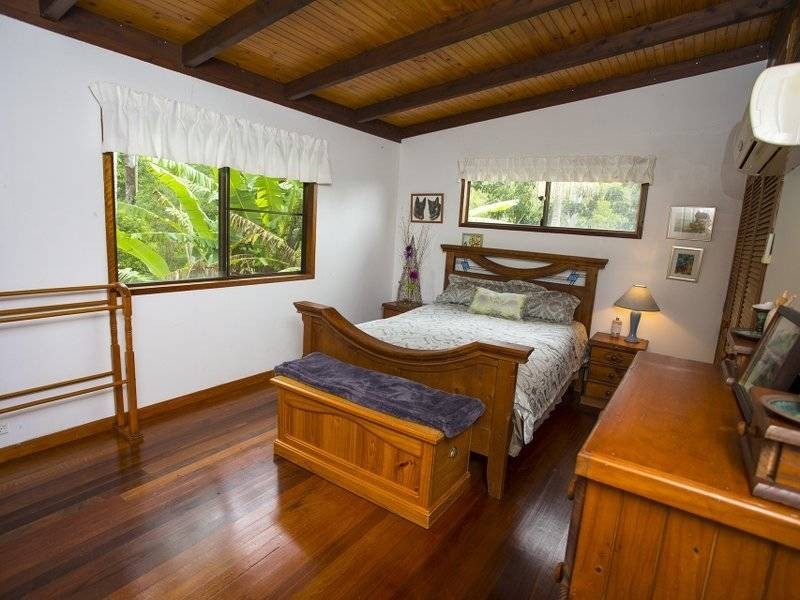 128 Castle Rock Road, Byfield QLD 4703