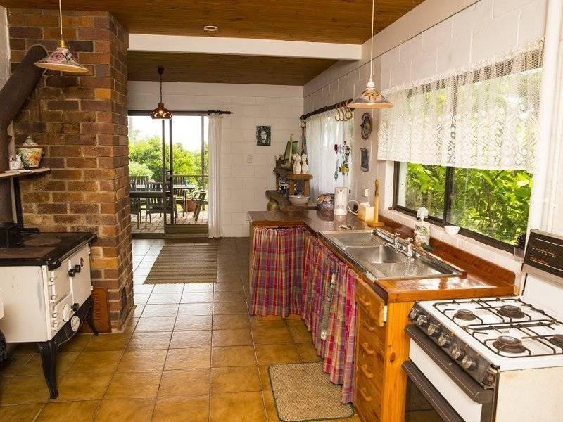 128 Castle Rock Road, Byfield QLD 4703