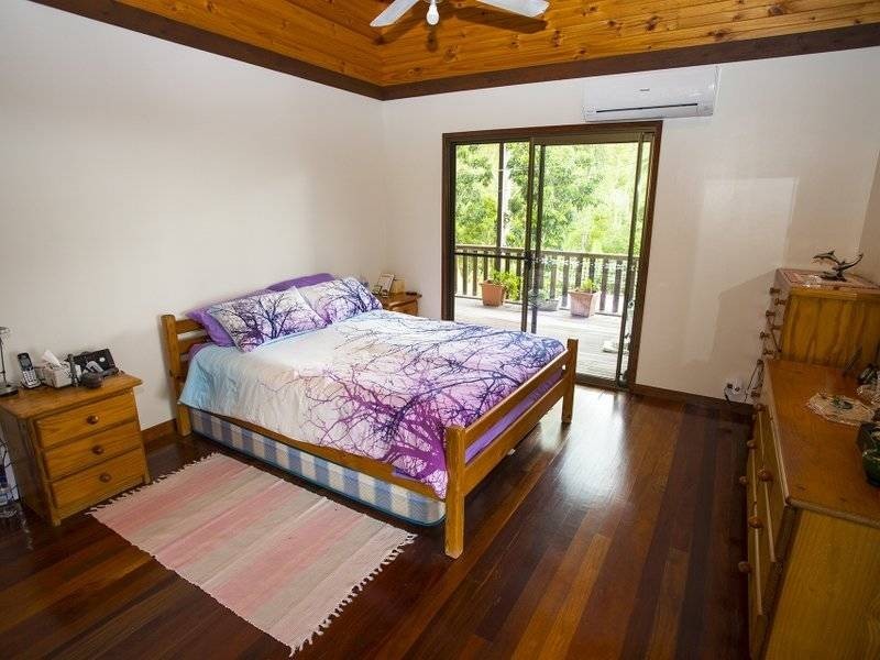 128 Castle Rock Road, Byfield QLD 4703