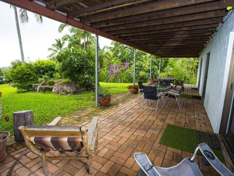 128 Castle Rock Road, Byfield QLD 4703