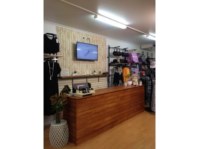 On Shore Boutique/8 Normanby Street, Yeppoon QLD 4703