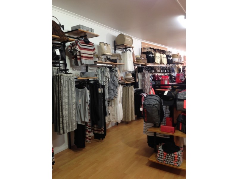On Shore Boutique/8 Normanby Street, Yeppoon QLD 4703