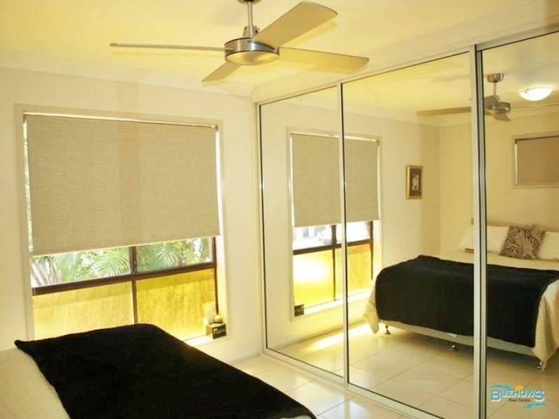 2/59 Hewitt Street, Emu Park QLD 4710