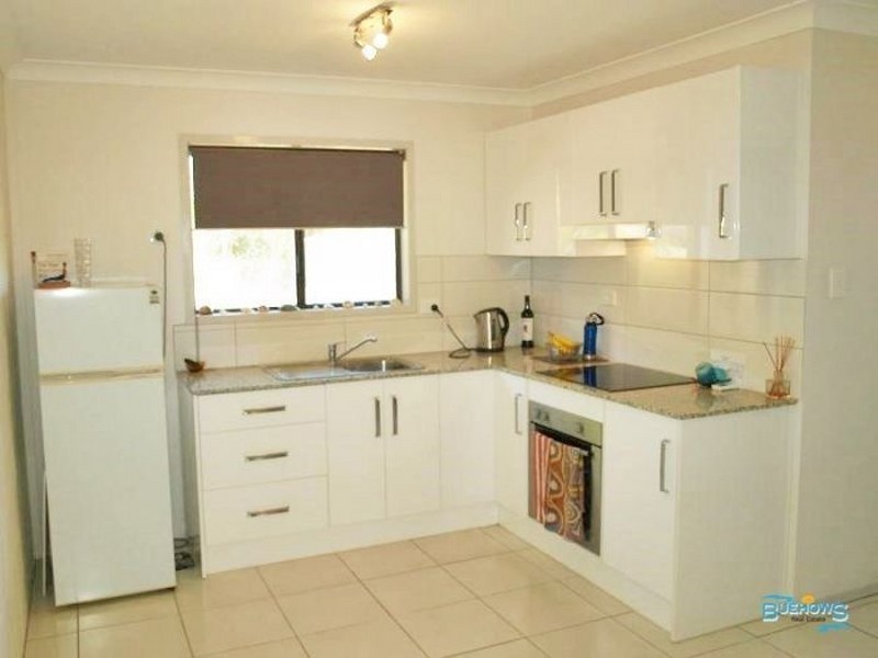 2/59 Hewitt Street, Emu Park QLD 4710