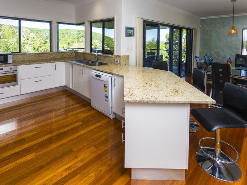 7 Yeppoon Crescent, Yeppoon QLD 4703