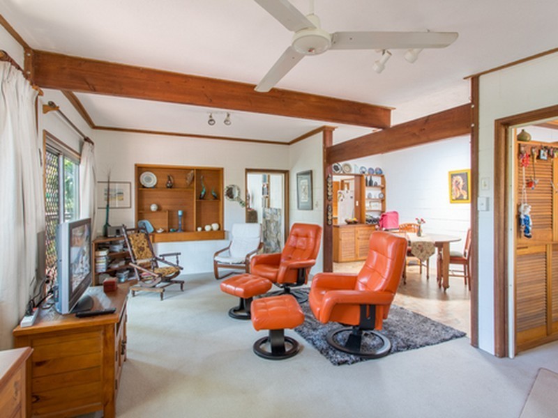 1003 Scenic Highway, Kinka Beach QLD 4703