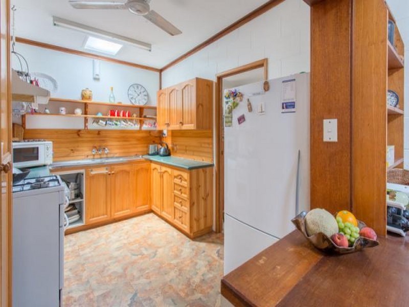 1003 Scenic Highway, Kinka Beach QLD 4703