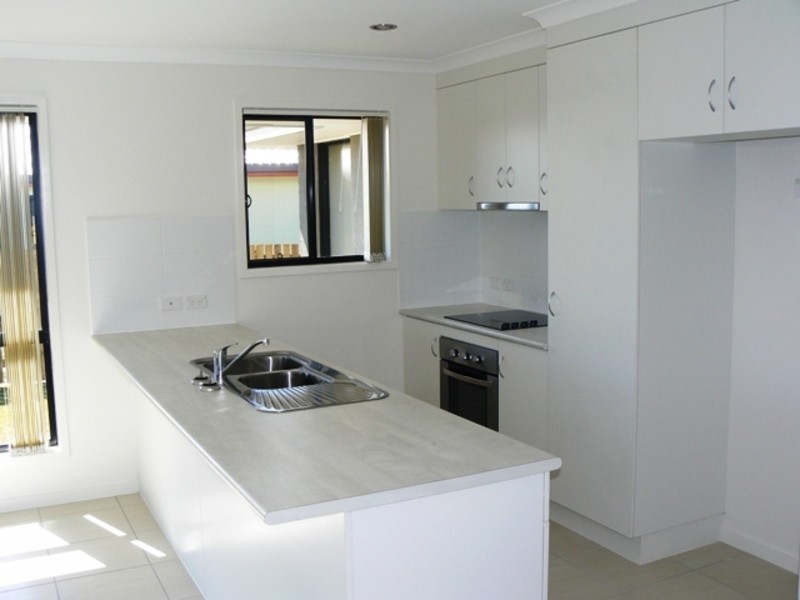 14 Timbers Beach Road, Zilzie QLD 4710