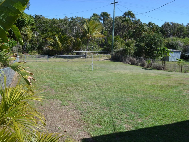 830 Scenic Highway, Kinka Beach QLD 4703