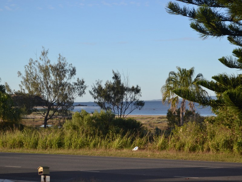 830 Scenic Highway, Kinka Beach QLD 4703
