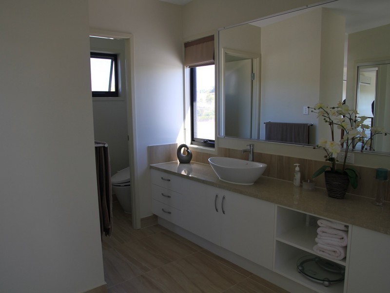 2 Brahminy Place (Seaspray), Zilzie QLD 4710