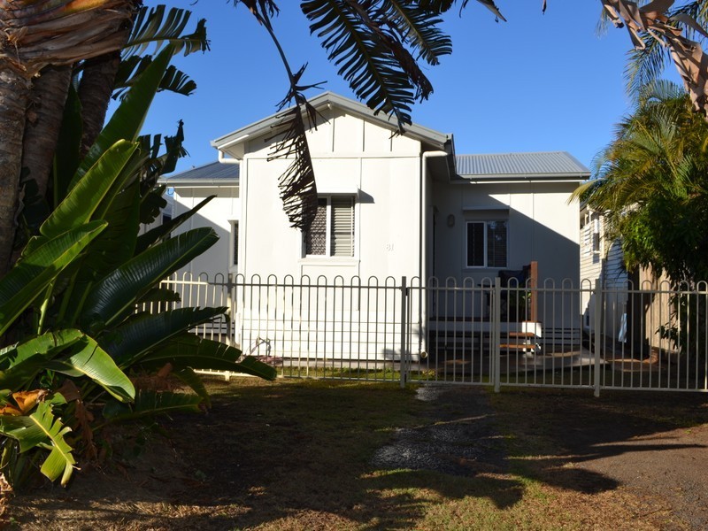 81 Matthew Flinders Drive, Cooee Bay QLD 4703