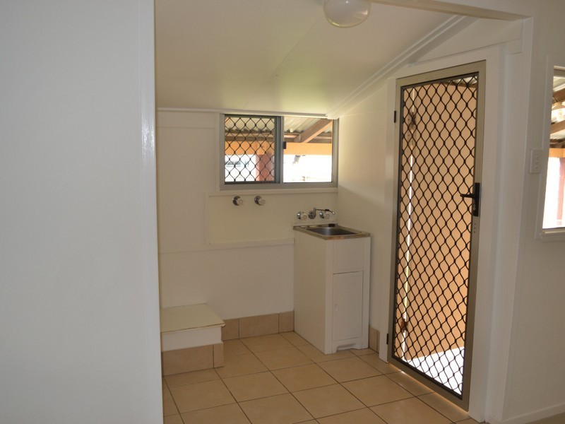 81 Matthew Flinders Drive, Cooee Bay QLD 4703