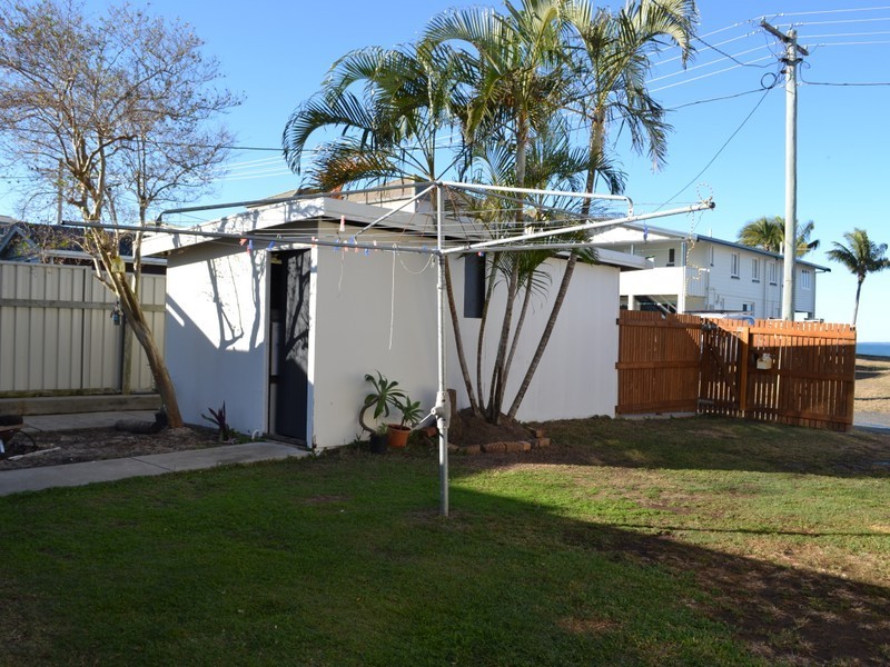 81 Matthew Flinders Drive, Cooee Bay QLD 4703