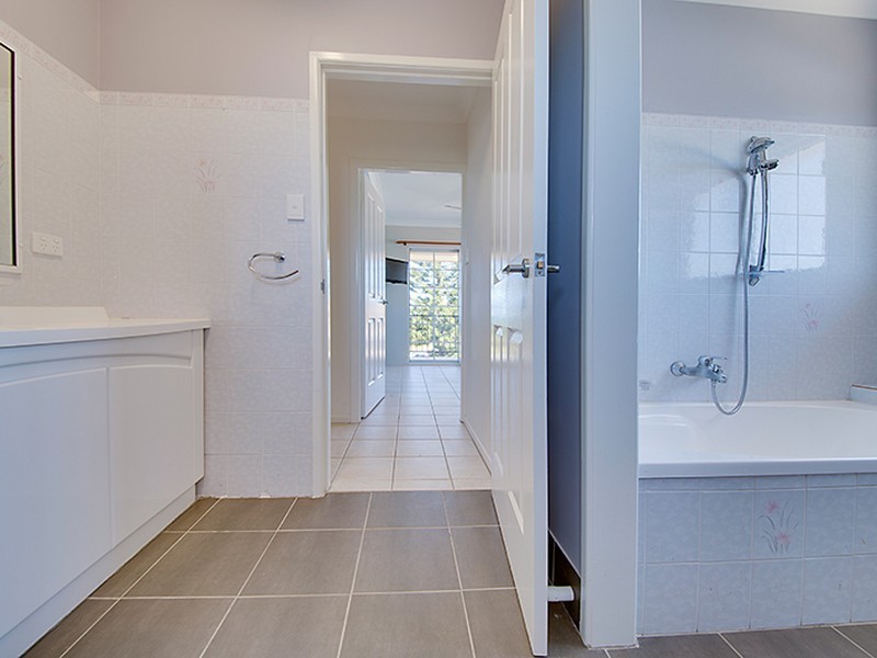 24 – 26 Kiama Ave, Bangalee QLD 4703