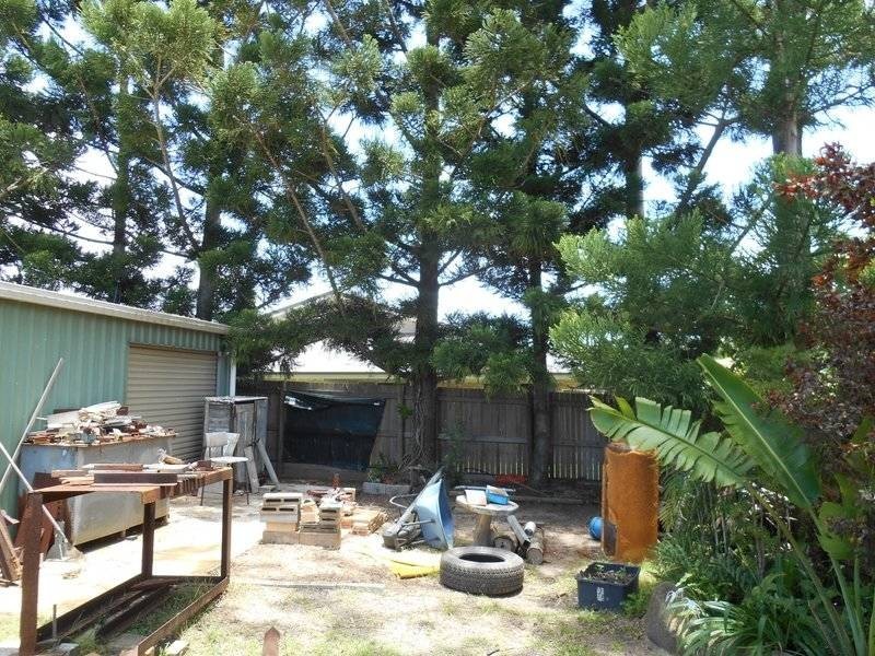 16 Maple Street, Yeppoon QLD 4703