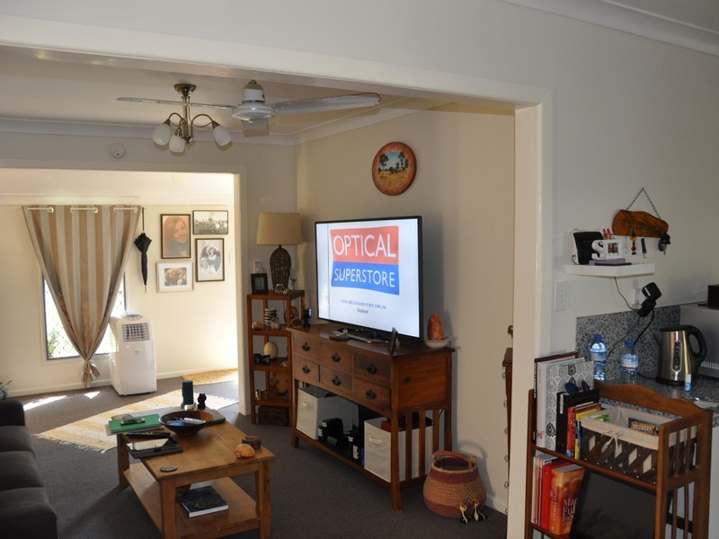 90 John Street, Yeppoon QLD 4703