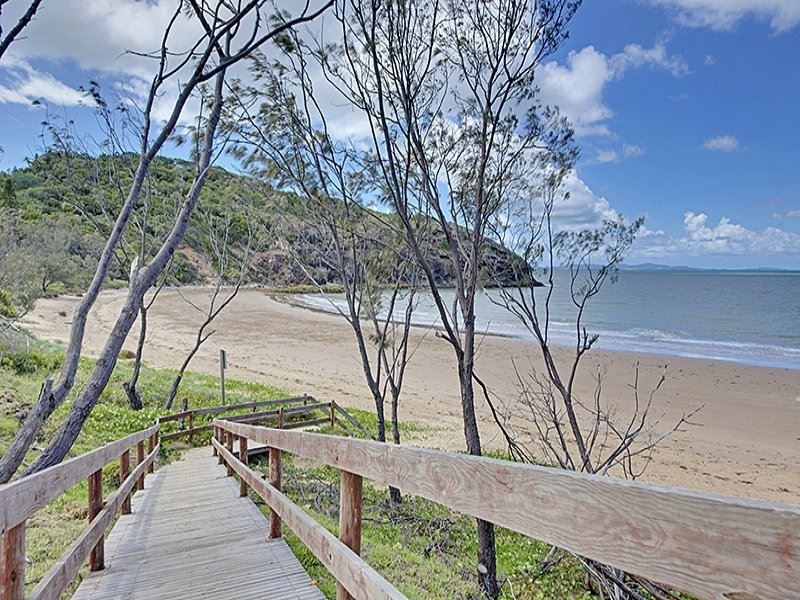 Unit 304/34-48 Vin E Jones Memorial Drive, Rosslyn QLD 4703