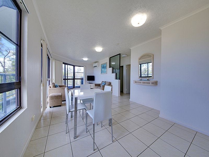 Unit 304/34-48 Vin E Jones Memorial Drive, Rosslyn QLD 4703