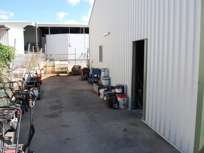 59 Tanby Rd, Yeppoon QLD 4703