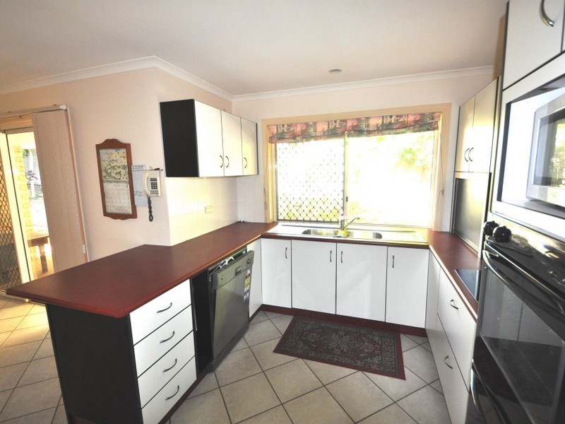 10 Rodney Street, Taranganba QLD 4703