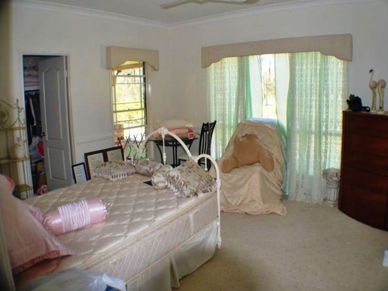 52 Vanderspek Road, Bondoola QLD 4703