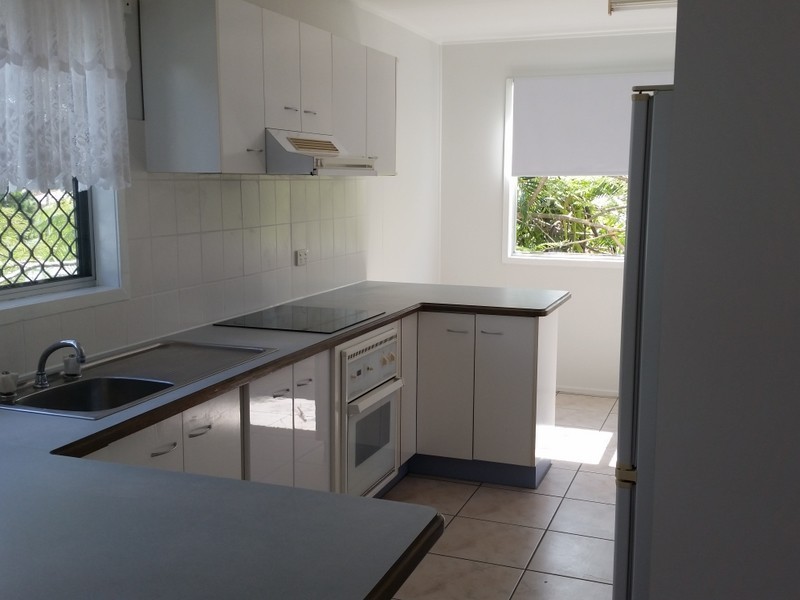 49 Matthew Flinders Drive, Cooee Bay QLD 4703