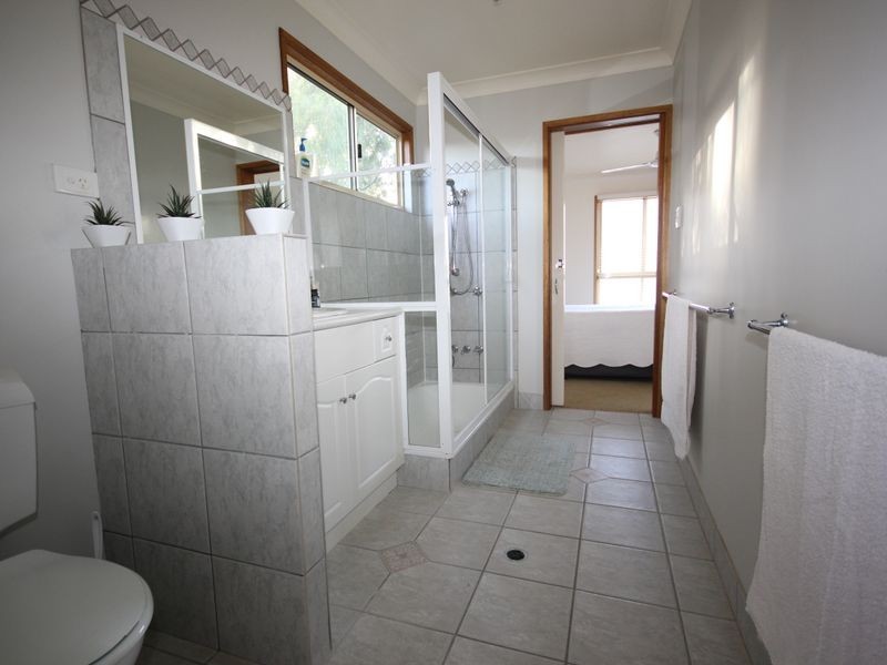 21 Banksia Place, Taranganba QLD 4703