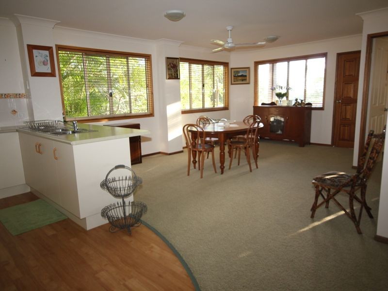 21 Banksia Place, Taranganba QLD 4703