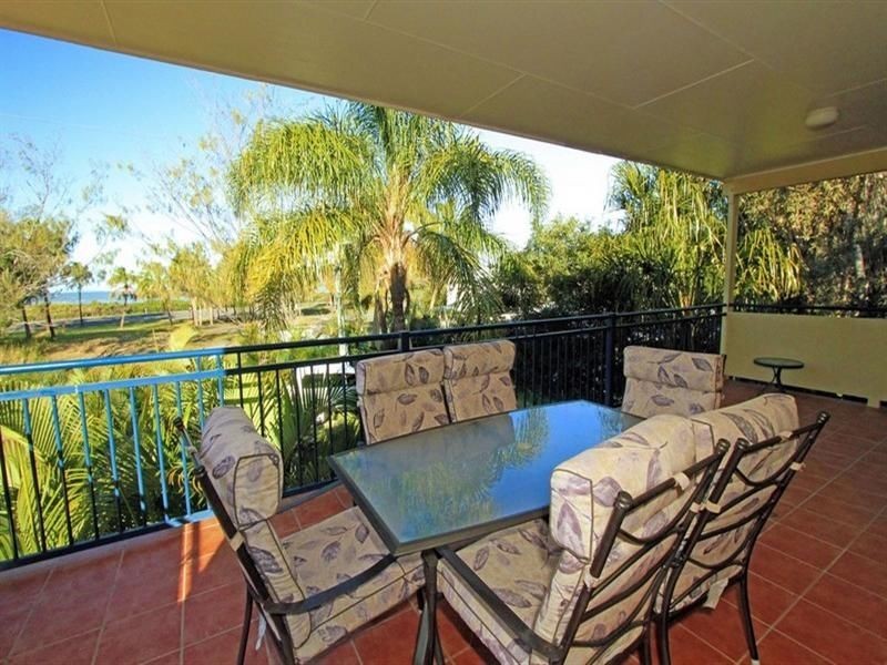 972 Scenic Highway, Kinka Beach QLD 4703