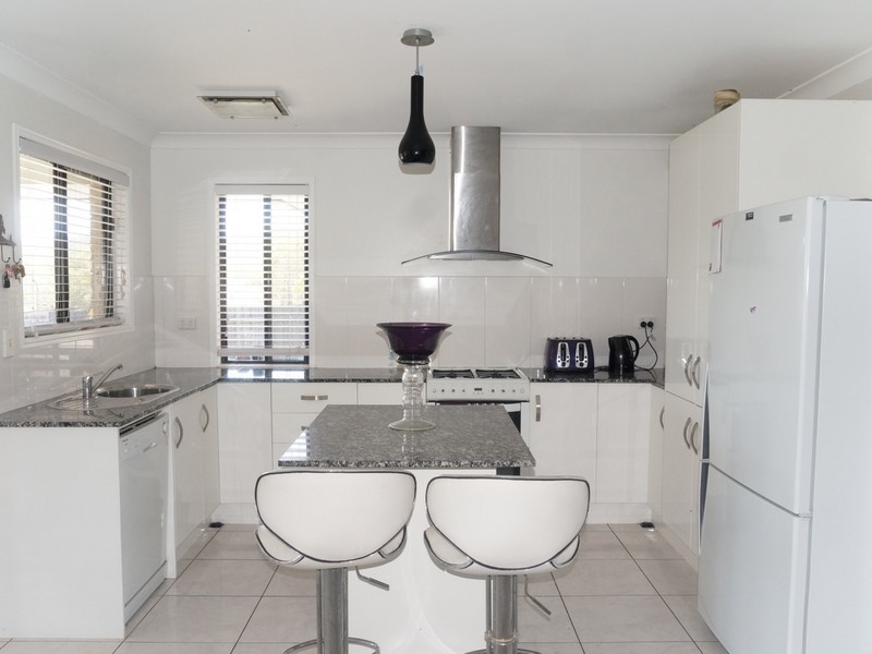 45 Rodney Street, Taranganba QLD 4703