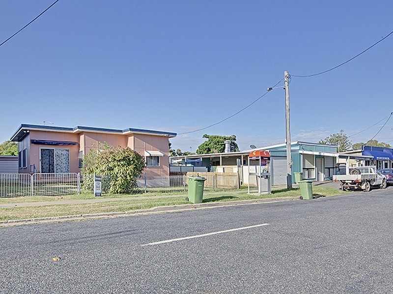 10 Roden Street, Keppel Sands QLD 4702