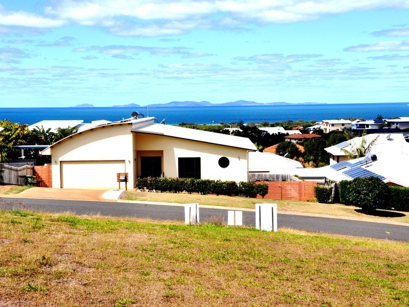 3 Heron Ct, Pacific Heights QLD 4703
