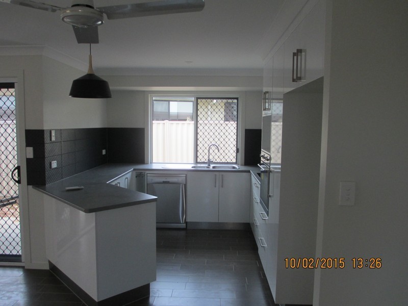 2/7 Johnathon Street, Yeppoon QLD 4703