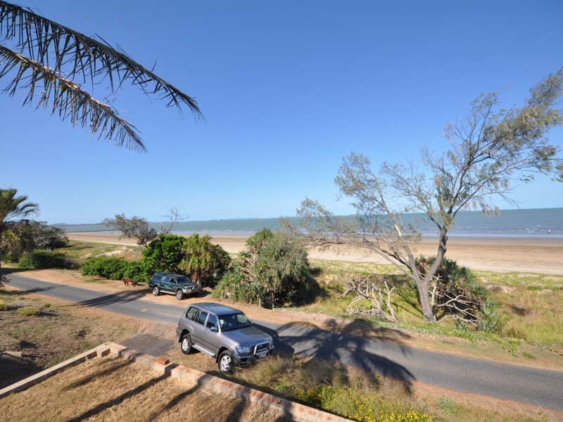 52 Schofield Parade, Keppel Sands QLD 4702