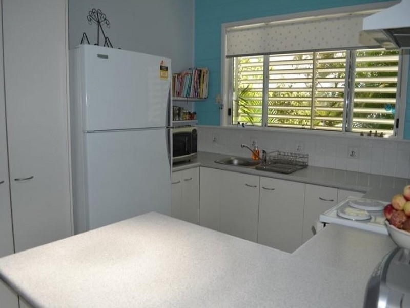13 Hutton Street, Yeppoon QLD 4703