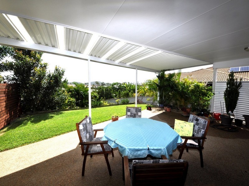 Duplex 2/9 Java Crescent, Yeppoon QLD 4703