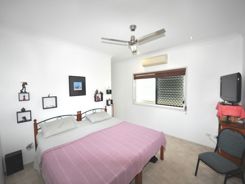 Duplex 2/9 Java Crescent, Yeppoon QLD 4703